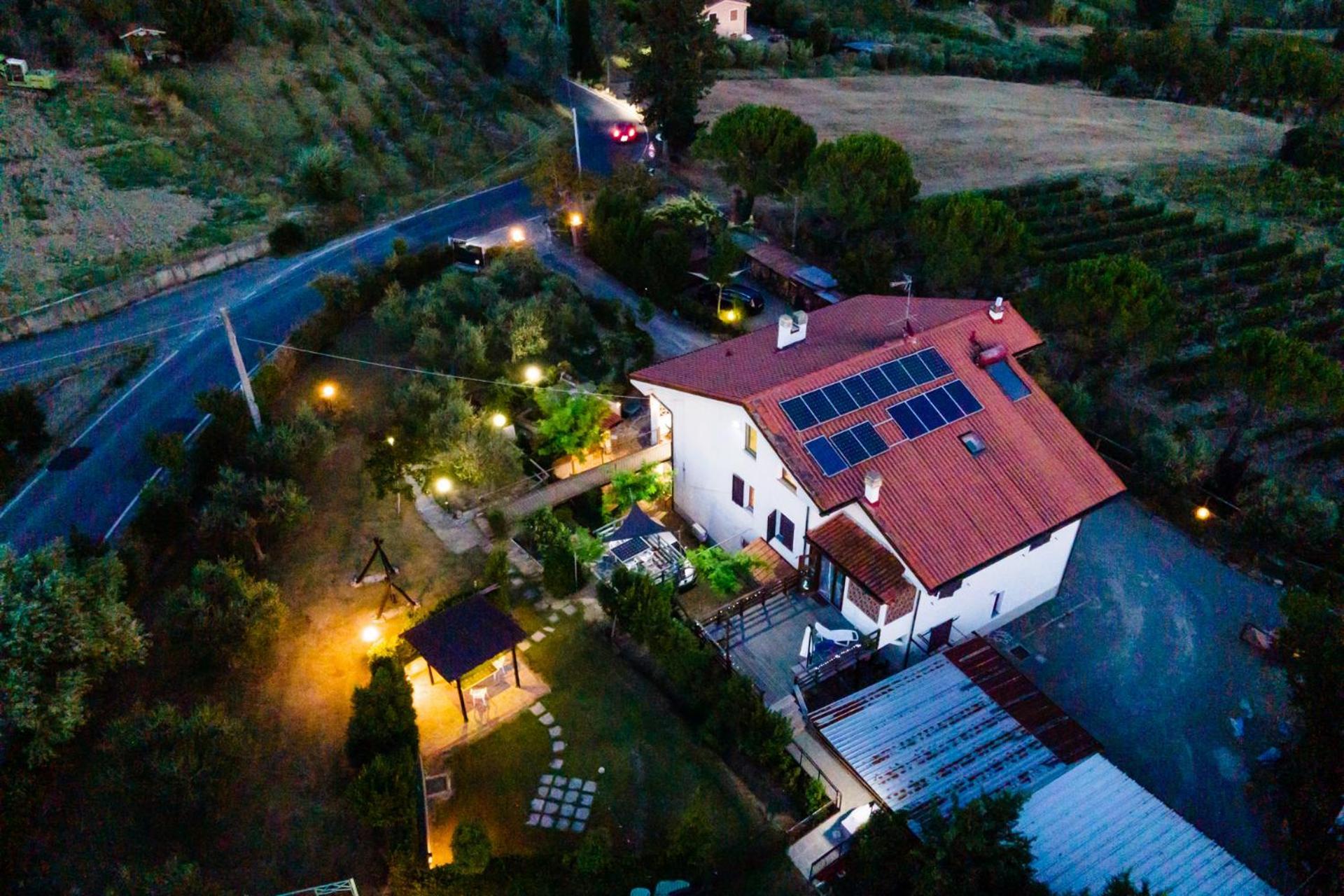 Sole Verde Green House Terricciola ภายนอก รูปภาพ